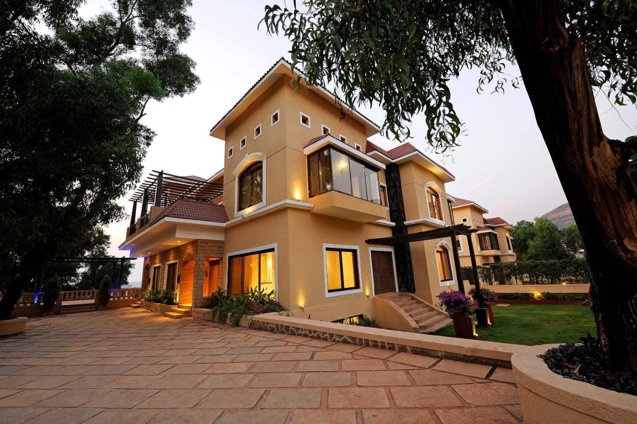 Della Resorts Lonavala Extérieur photo
